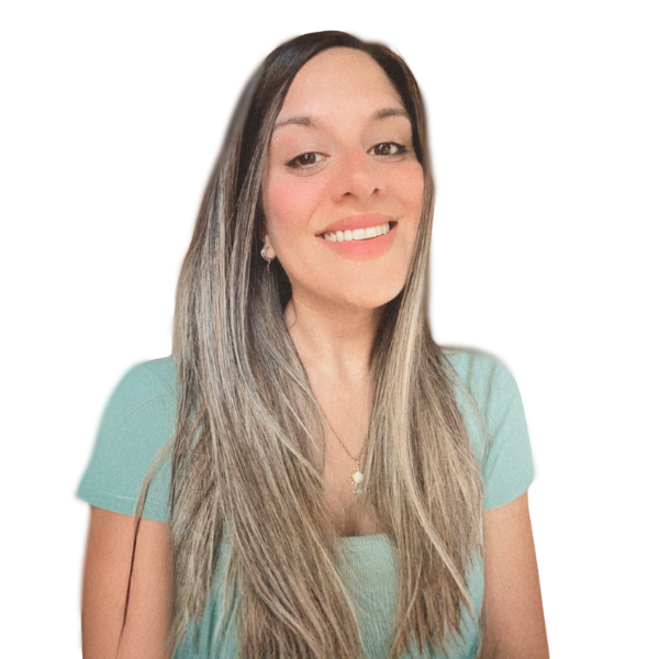 Cuatro cartas del tarot Rider-Waite (The Magician, The Fool, The Lovers, Wheel of Fortune) sobre fondo negro para curso de tarot profesional.